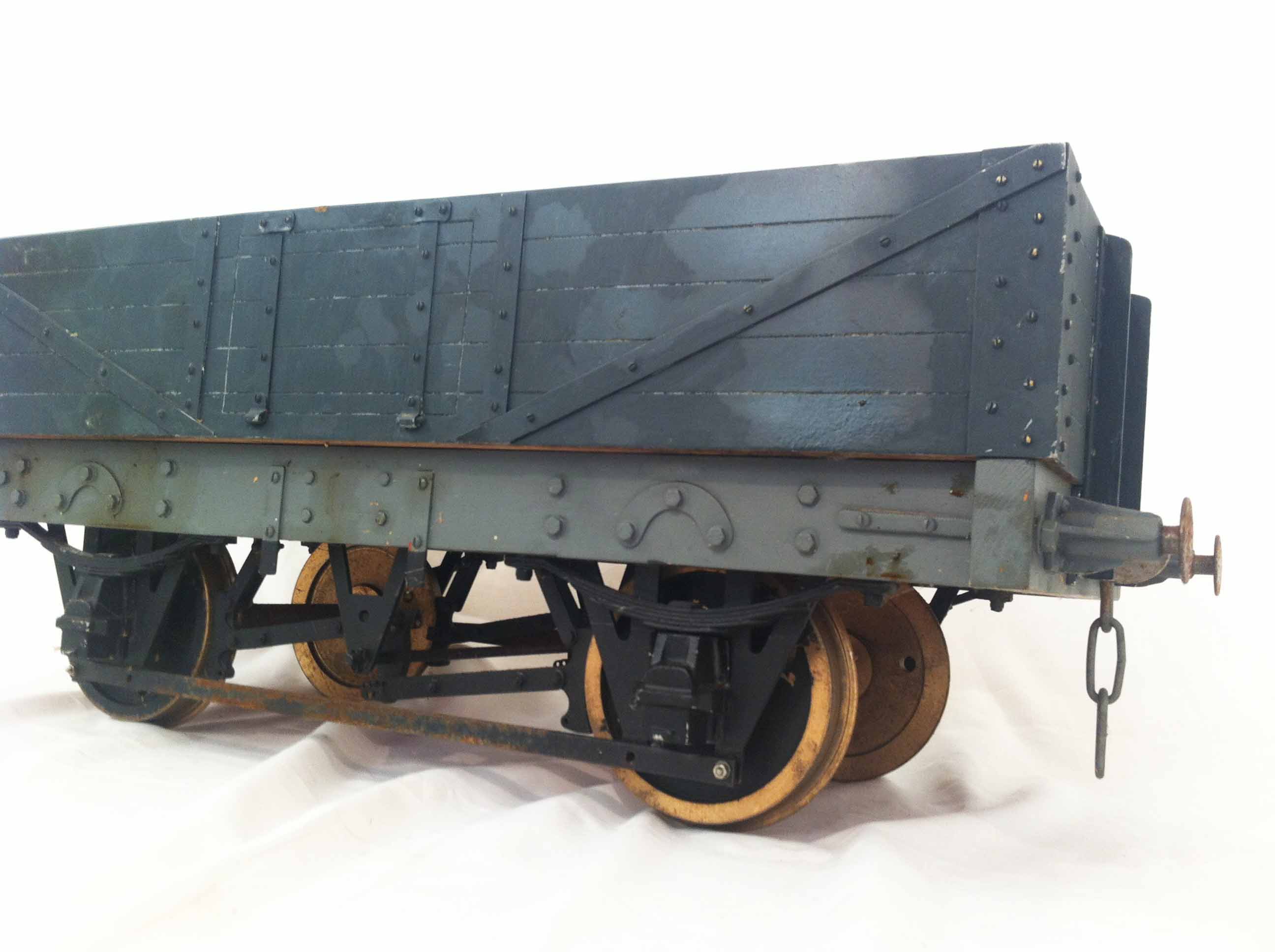 7 1/4" gauge Set of 4 Wagon Buffers for live steam 