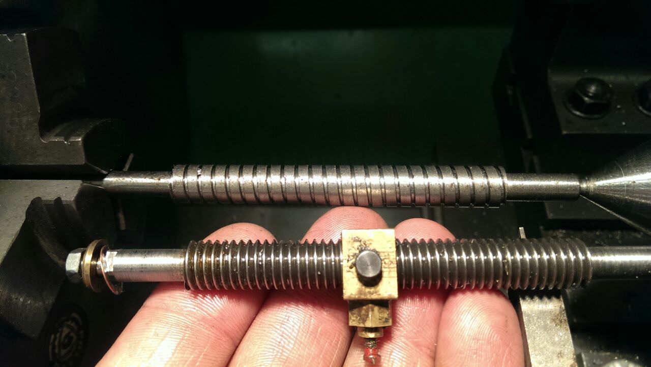 test 7 gauge standard class 4 tank reverser screw thread 01