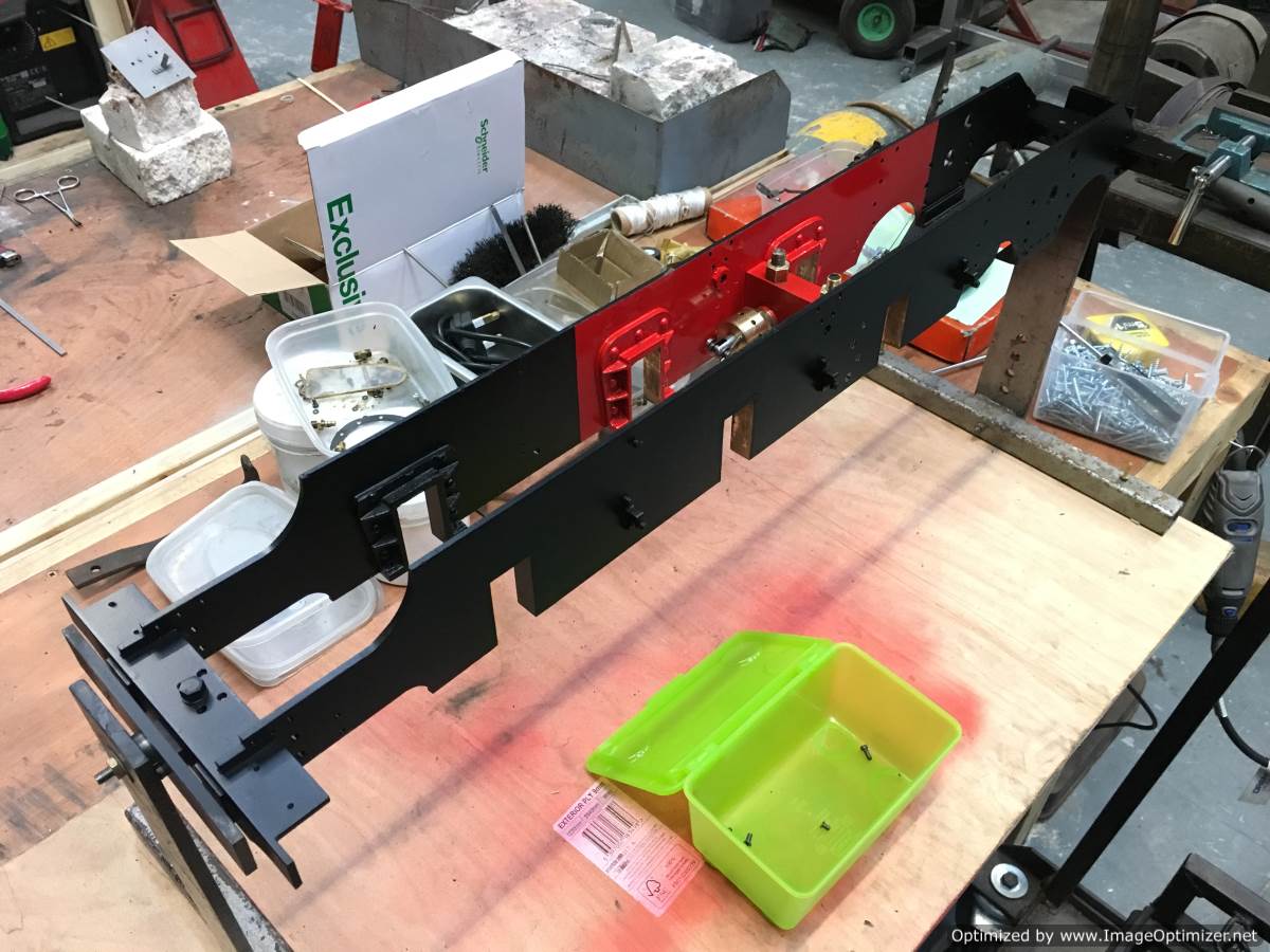 test 3 half inch gauge LMS Jubilee rebuild frames red-Optimized