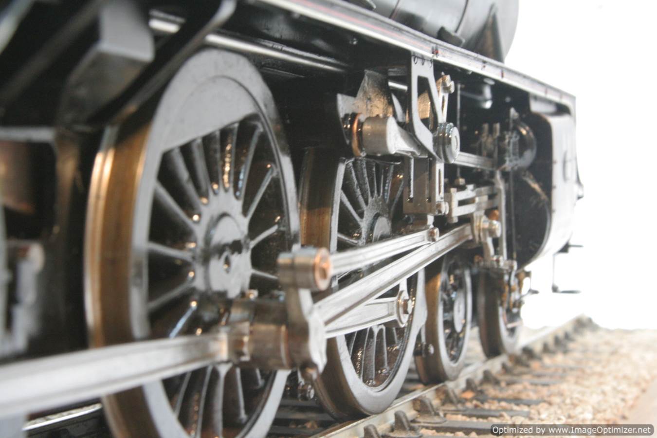 test 3 and a half inch gauge LNER B1 clarkson live steam model for sale 04-Optimized