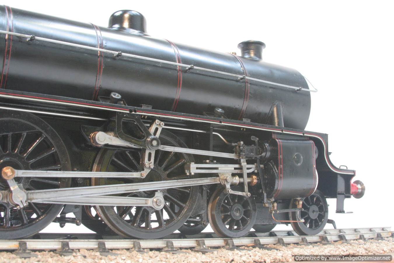 test 3 and a half inch gauge LNER B1 clarkson live steam model for sale 08-Optimized